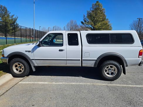 Used 1999 Ford Ranger 4x4 SuperCab image 2