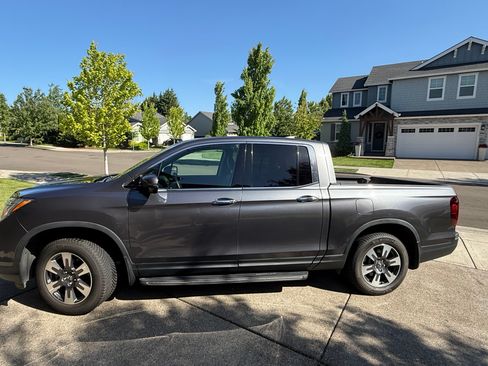 Used 2018 Honda Ridgeline RTL-E image 1