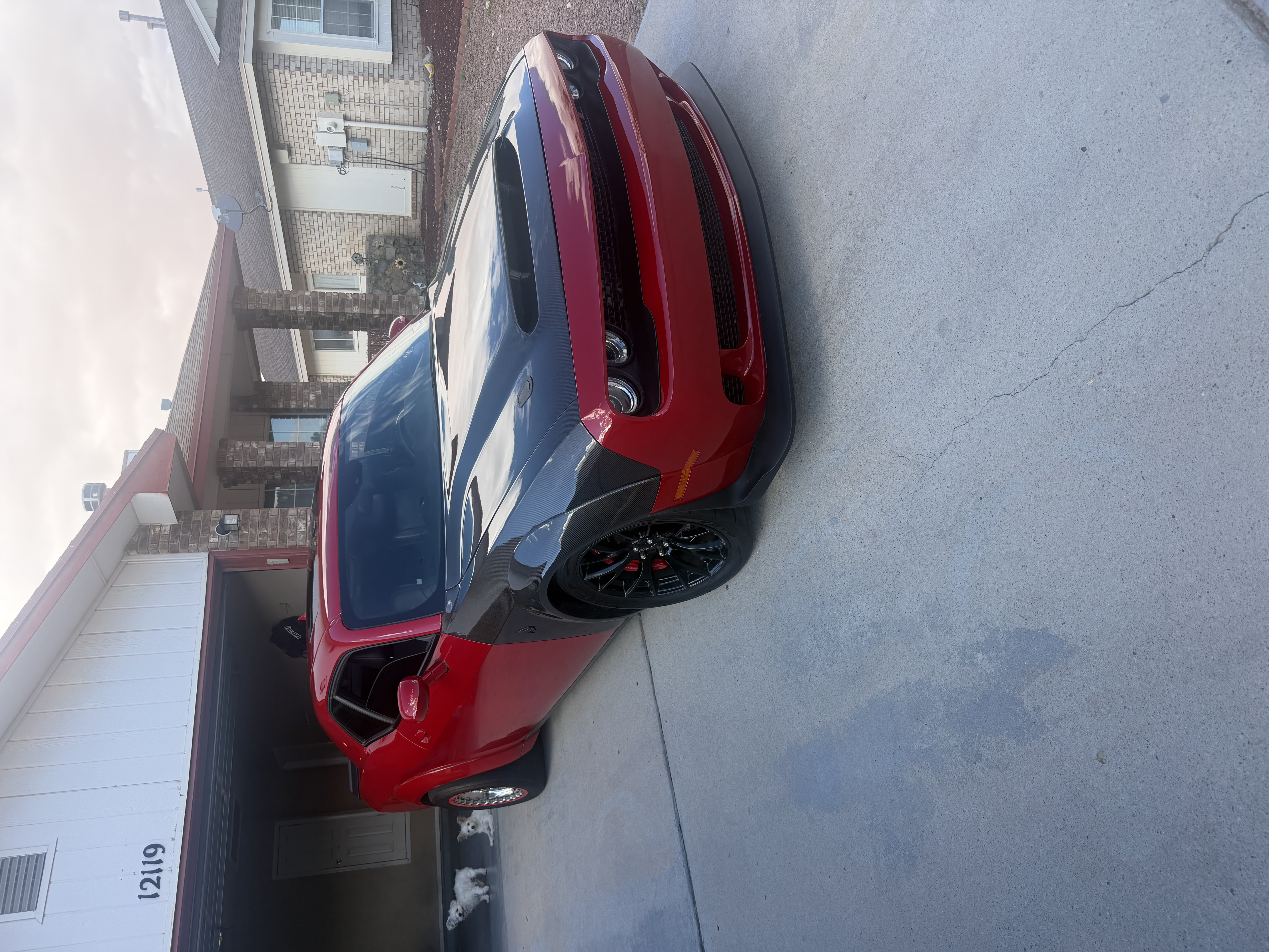 Used 2016 Dodge Challenger SRT Hellcat RWD image 19