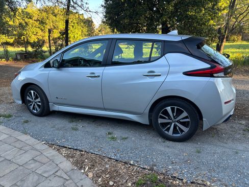 Used 2019 Nissan Leaf S Plus w/ Protection Package image 5