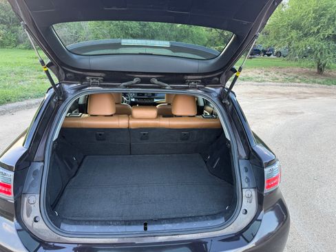 Used 2013 Lexus CT 200h w/ Premium Pkg w/Navigation FWD image 11