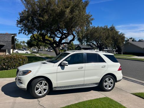 Used 2013 Mercedes-Benz ML 350 2WD image 2
