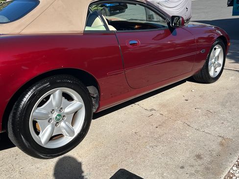 Used 1997 Jaguar XK8 Convertible image 5