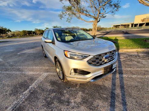 Used 2019 Ford Edge Titanium w/ Equipment Group 301A image 1