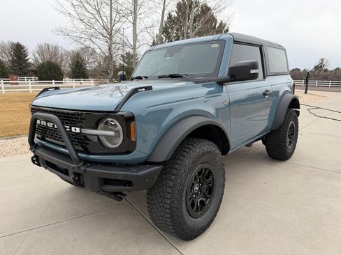 Used 2023 Ford Bronco Wildtrak image 5