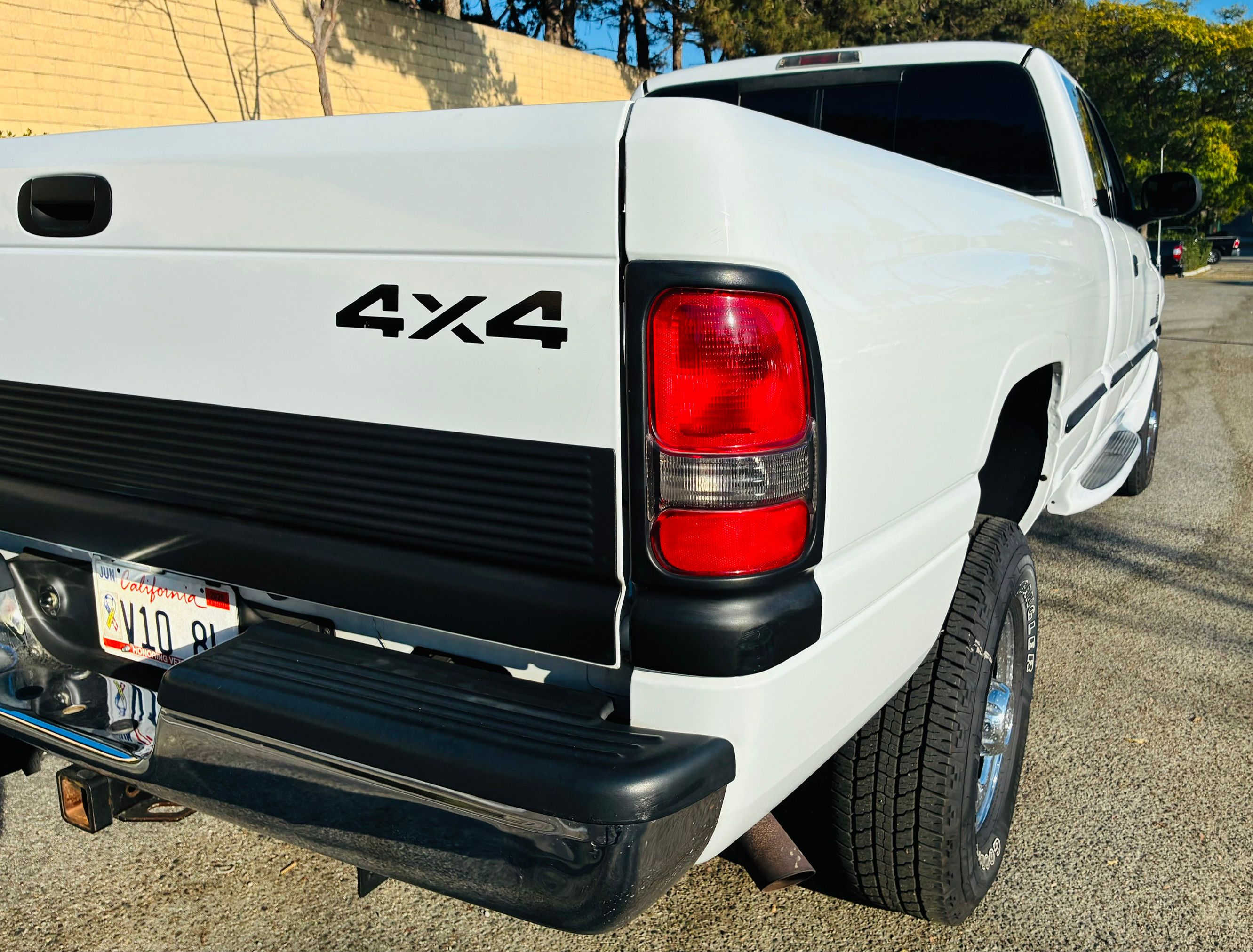 Used 1999 Dodge Ram 2500 Truck 4x4 Quad Cab image 14