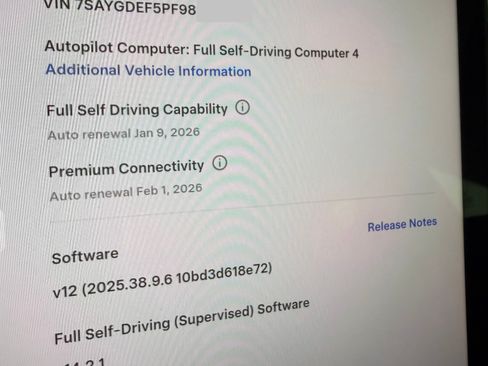 Used 2023 Tesla Model Y Performance image 16