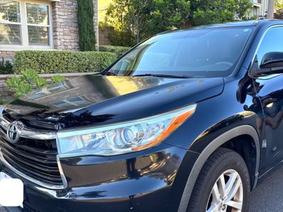 Used 2015 Toyota Highlander LE
