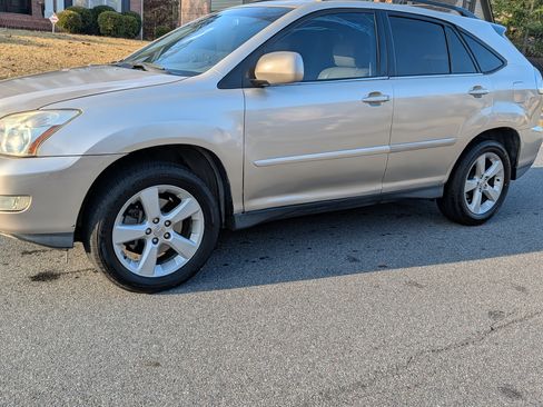 Used 2004 Lexus RX 330 image 1