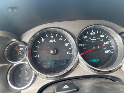 Used 2010 Chevrolet Silverado 1500 LT w/ Texas Edition image 14