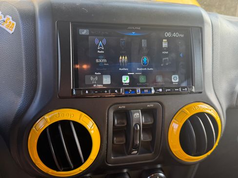 Used 2011 Jeep Wrangler Unlimited Sport AWD/4WD image 9