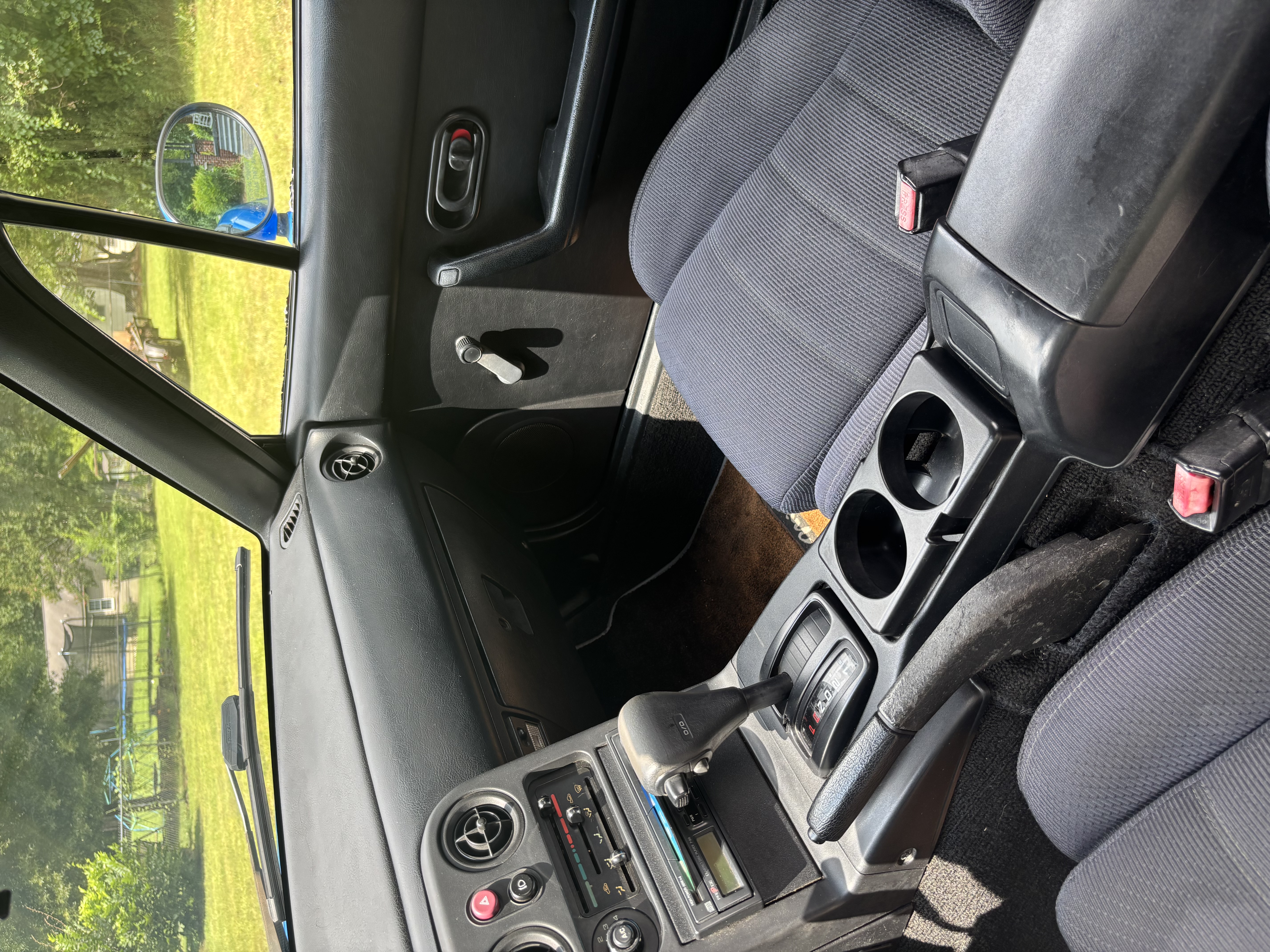 Used 1992 MAZDA MX-5 Miata RWD image 10