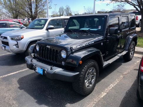 Used 2016 Jeep Wrangler Unlimited Rubicon w/ Connectivity Group image 1