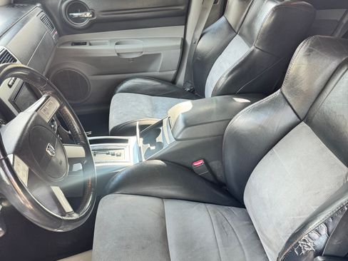 Used 2006 Dodge Magnum SRT8 w/ SRT Option Group III RWD image 8