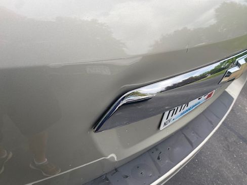 Used 2015 Chevrolet Equinox LT FWD image 12