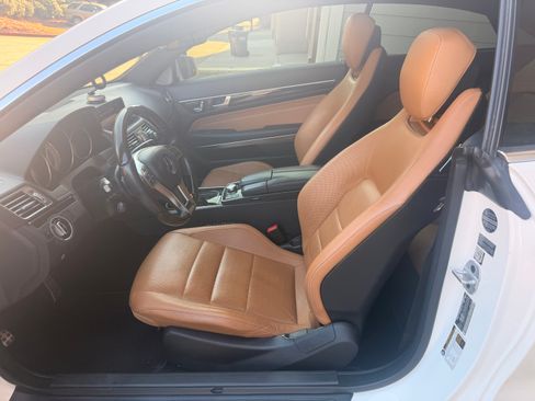 Used 2015 Mercedes-Benz E 400 4MATIC Coupe image 4