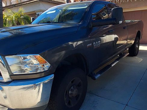 Used 2018 RAM 3500 Tradesman w/ Chrome Appearance Group image 5