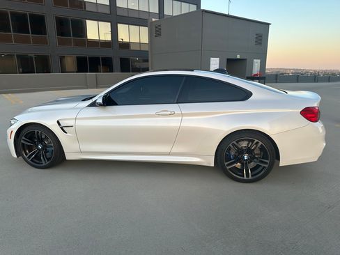 Used 2015 BMW M4 Coupe image 4