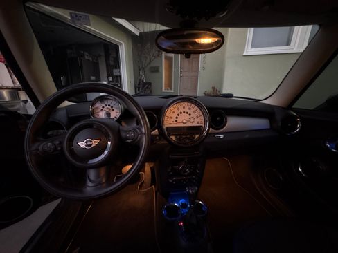 Used 2012 MINI Cooper Hardtop image 4