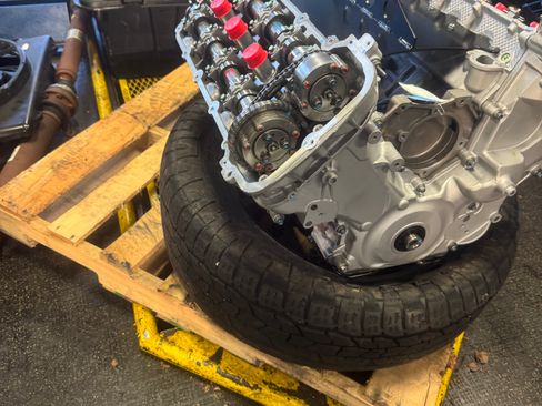 Used 2013 Ford Mustang GT Premium image 25