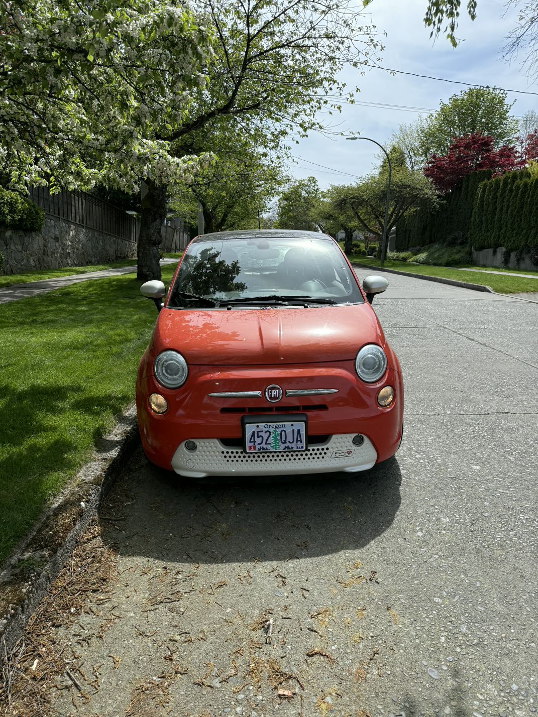 Used 2017 FIAT 500 e FWD image 2