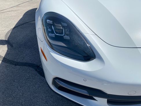 Used 2018 Porsche Panamera 4 AWD/4WD image 13