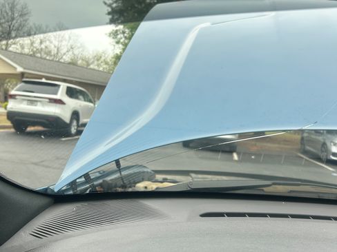 Used 2021 Dodge Challenger SXT w/ Blacktop Package image 15