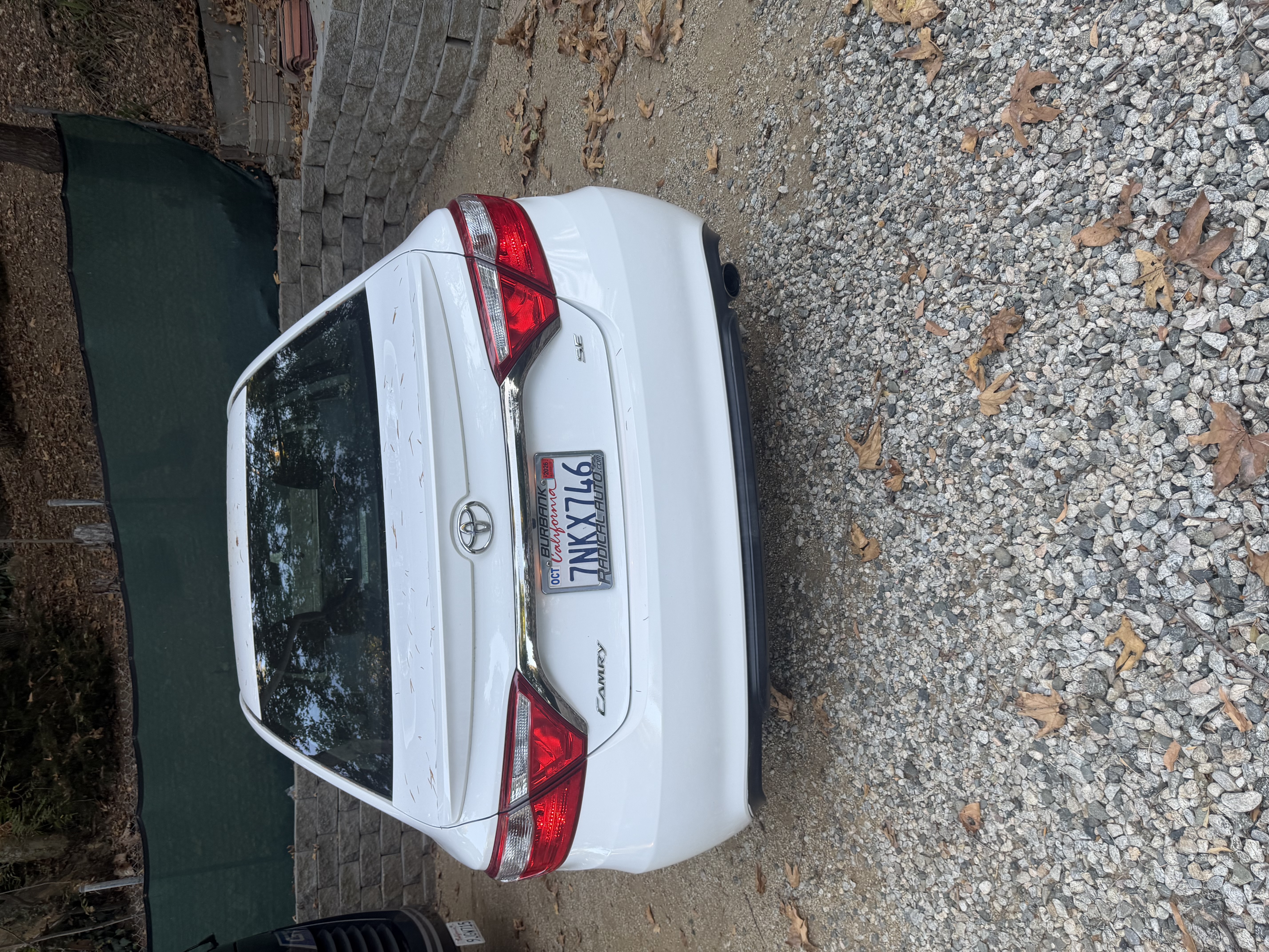 Used 2016 Toyota Camry SE FWD image 4