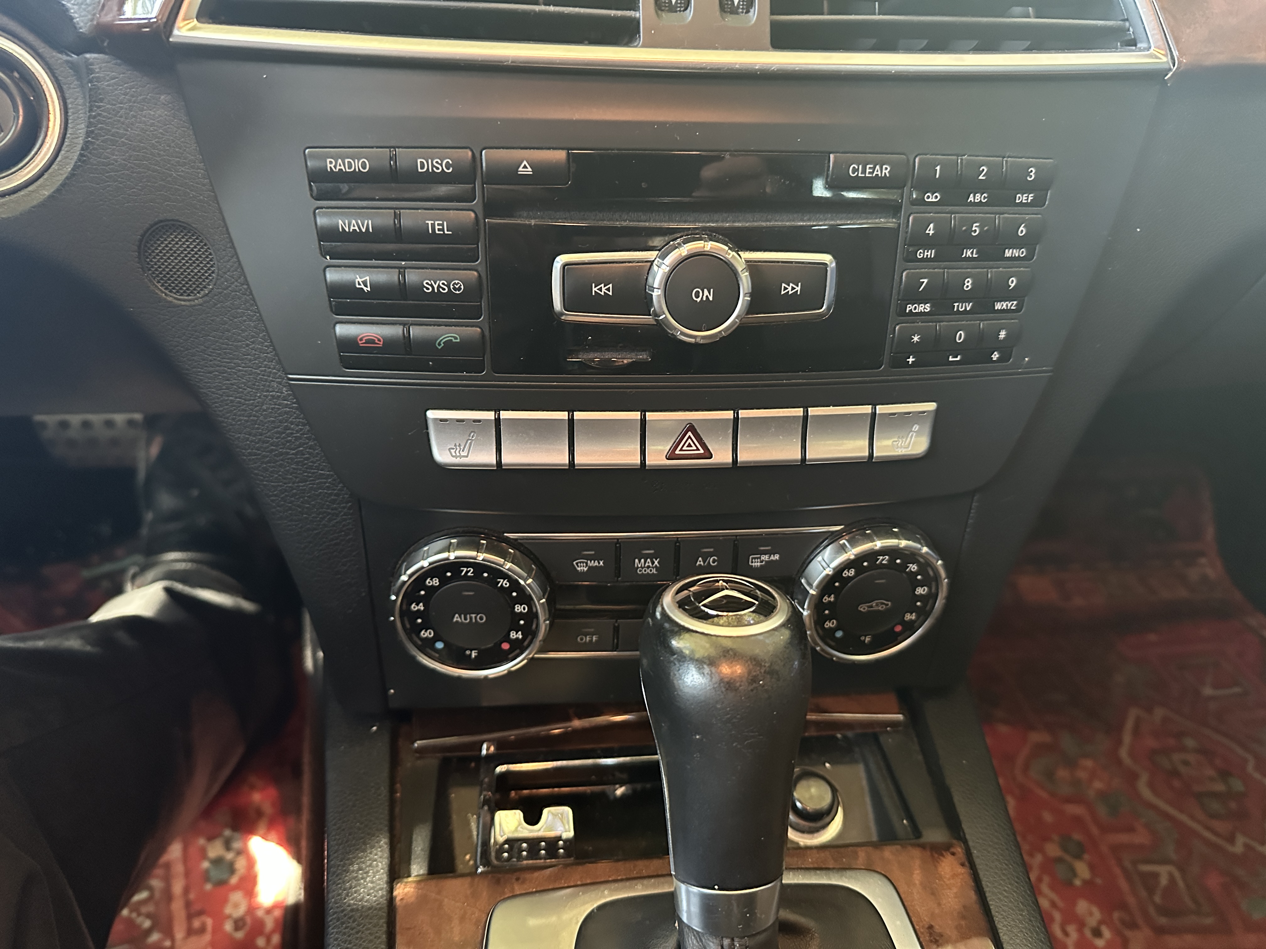 Used 2012 Mercedes-Benz C 250 Sedan image 14