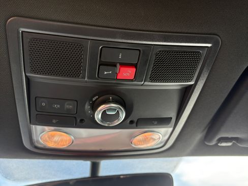 Used 2017 Volkswagen Beetle 1.8T SEL image 15