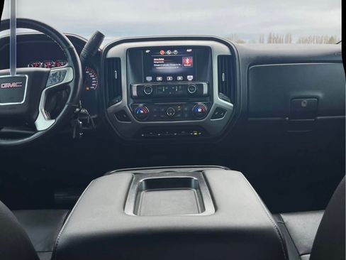Used 2014 GMC Sierra 1500 SLT w/ SLT Preferred Package image 4