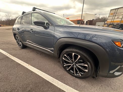 Used 2025 MAZDA CX-50 AWD 2.5 Turbo w/ Weather Package image 2
