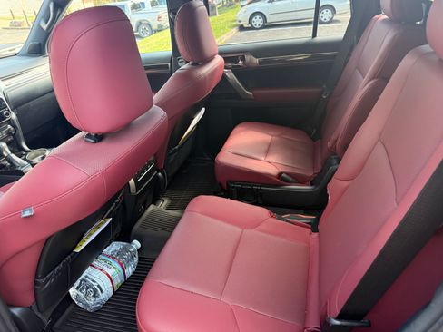 Used 2023 Lexus GX 460 Premium AWD/4WD image 4