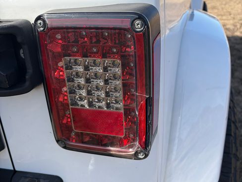 Used 2017 Jeep Wrangler Unlimited Sahara w/ Max Tow Package image 27