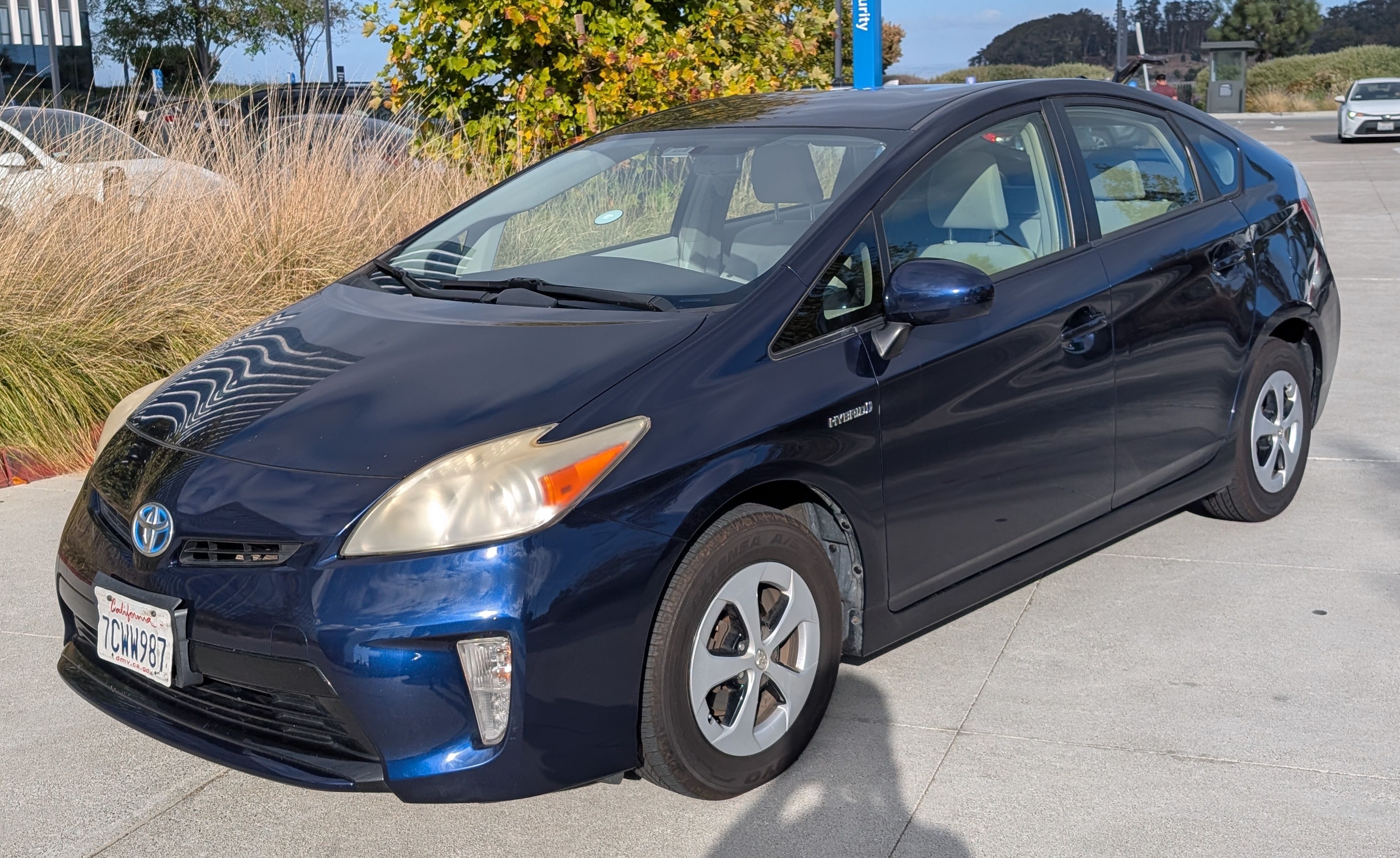 Used 2013 Toyota Prius Two FWD image 1