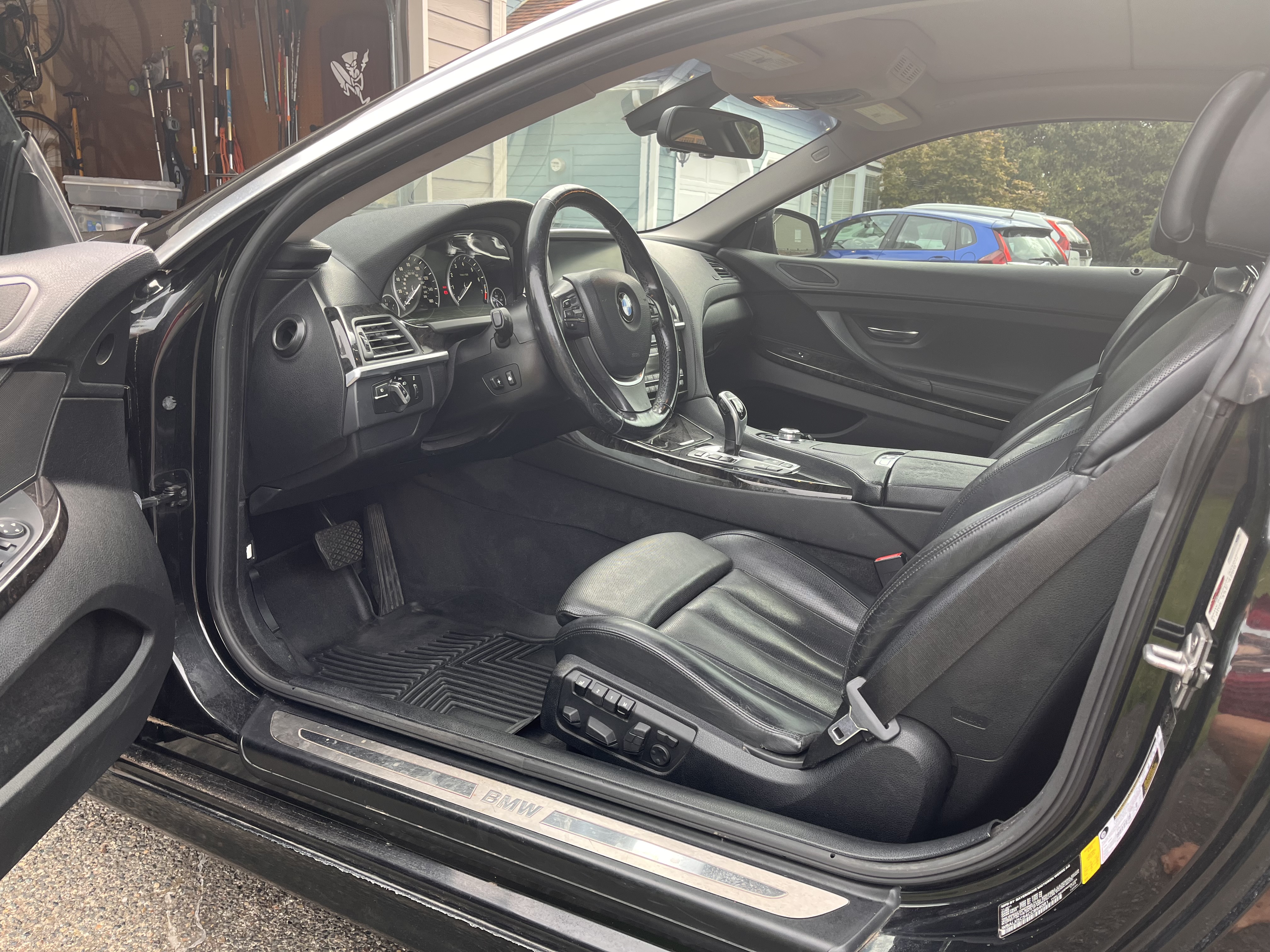 Used 2012 BMW 650i xDrive Coupe AWD/4WD image 25