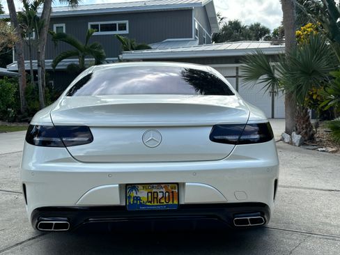 Used 2020 Mercedes-Benz S 560 4MATIC Coupe image 6