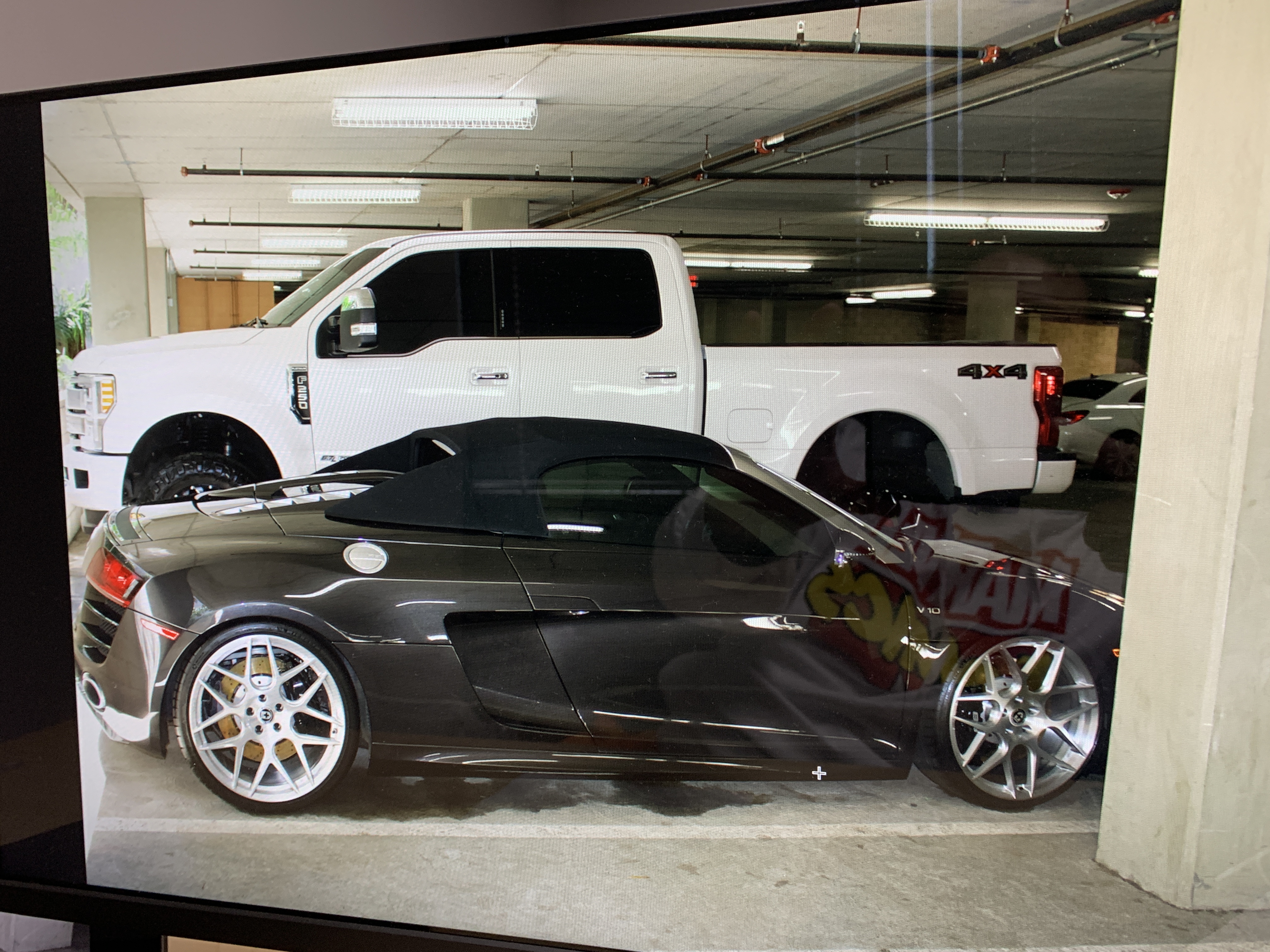 Used 2012 Audi R8 V10 AWD/4WD image 12