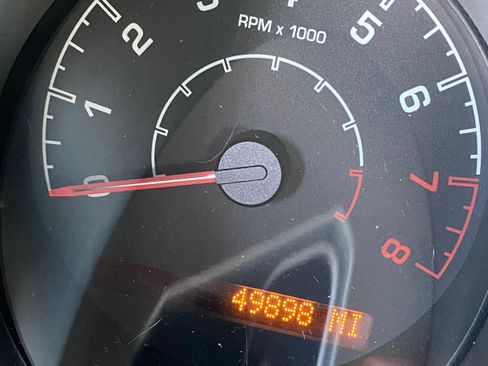 Used 2007 Saturn Sky w/ Premium Trim Pkg image 9