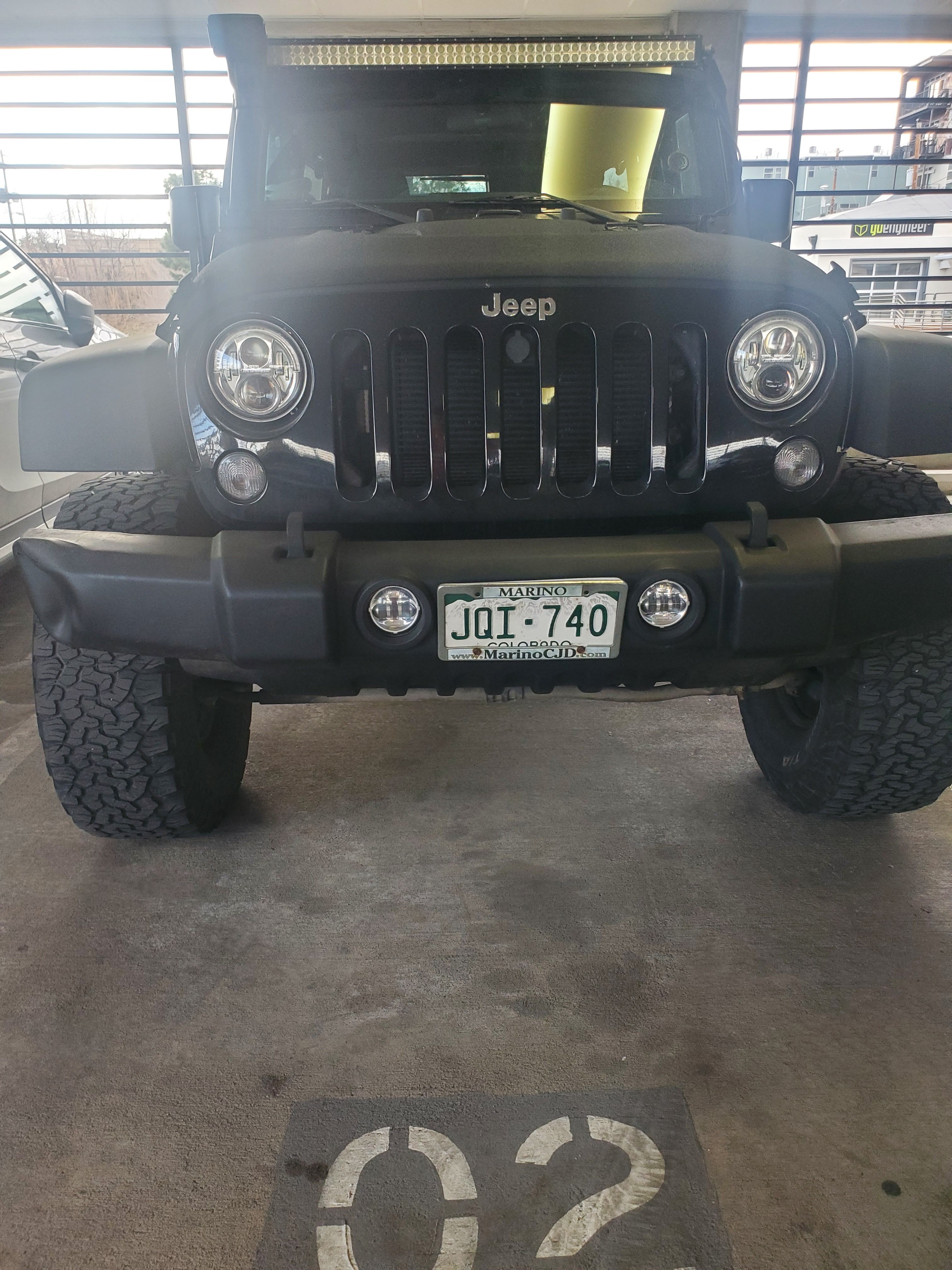 Used 2016 Jeep Wrangler Unlimited Sport w/ Connectivity Group AWD/4WD image 12
