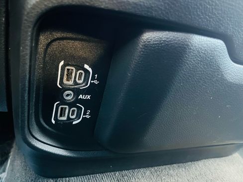 Used 2022 RAM 1500 Big Horn image 22