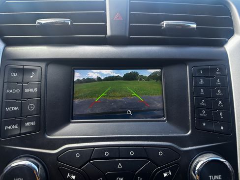 Used 2016 Ford Fusion SE image 16