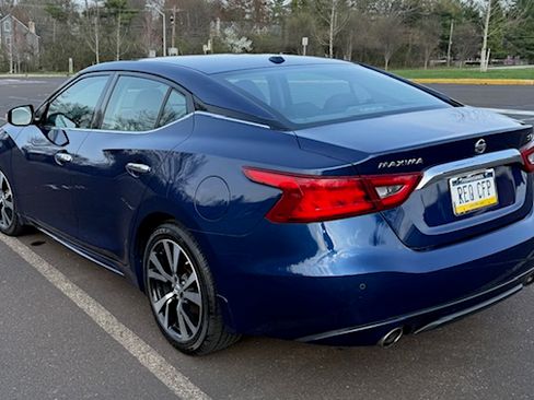 Used 2018 Nissan Maxima 3.5 SV image 11