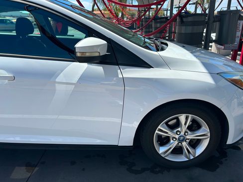 Used 2013 Ford Focus SE FWD image 11