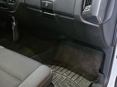 Used 2018 Chevrolet Silverado 1500 LT w/ All Star Edition image 22