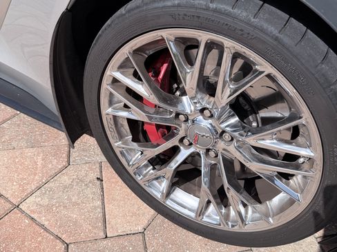 Used 2019 Chevrolet Corvette Grand Sport image 12