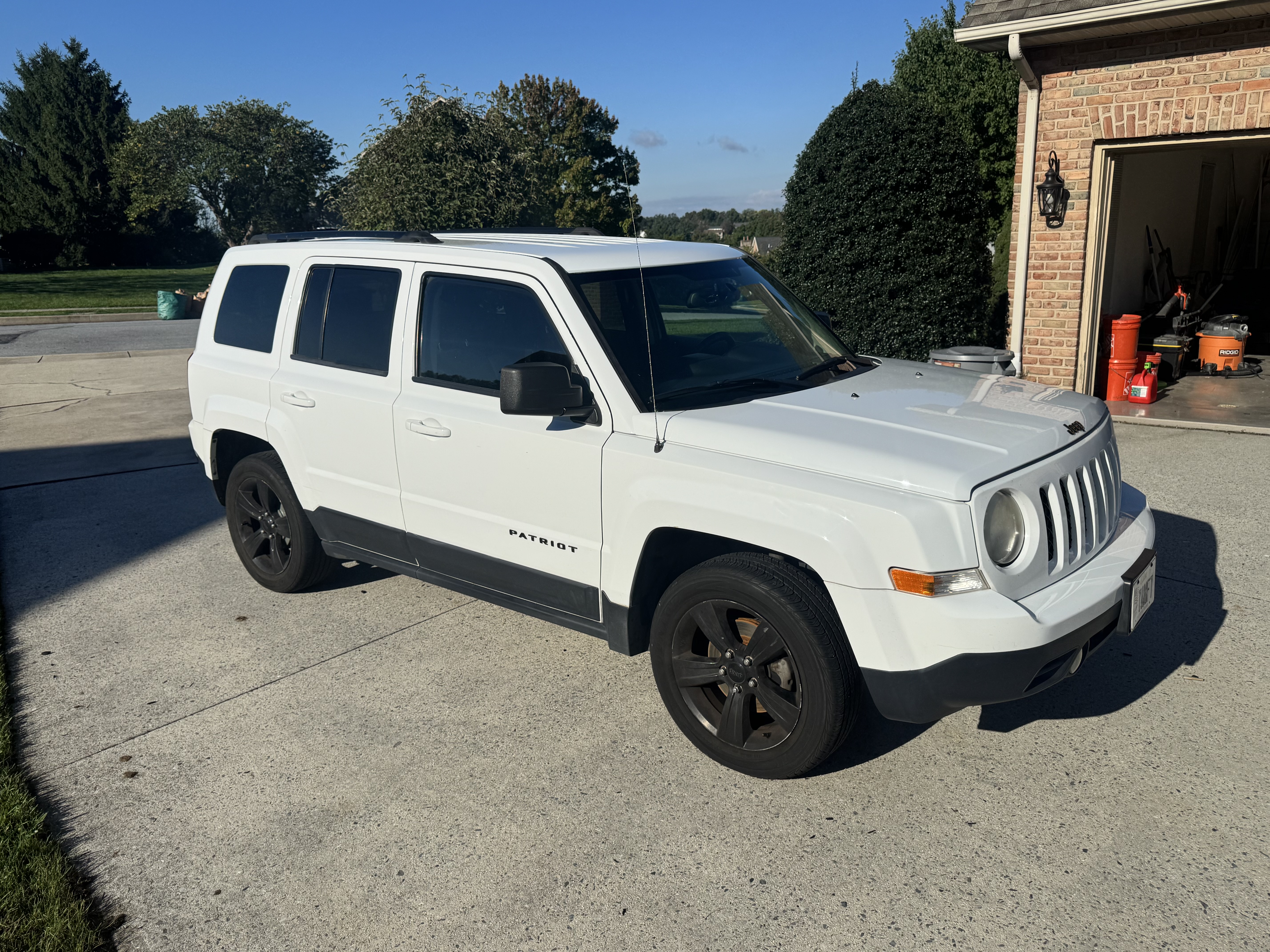 Used 2014 Jeep Patriot Sport w/ Power Value Group FWD image 1