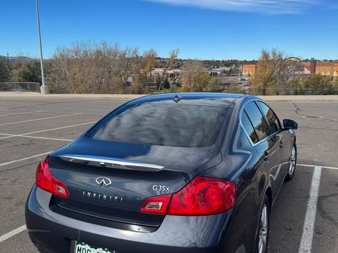 Used 2007 INFINITI G35 x Sedan w/ Premium Pkg image 2