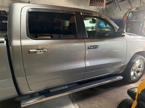 Used 2019 RAM 1500 Big Horn AWD/4WD image 5