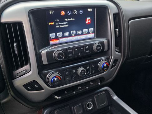 Used 2016 GMC Sierra 1500 SLE w/ SLE Value Package image 10